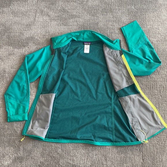 Patagonia Jacket - Picture 3 of 4